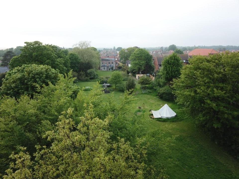 Mulberry Meadow Bell Tent Holt  Exterior photo
